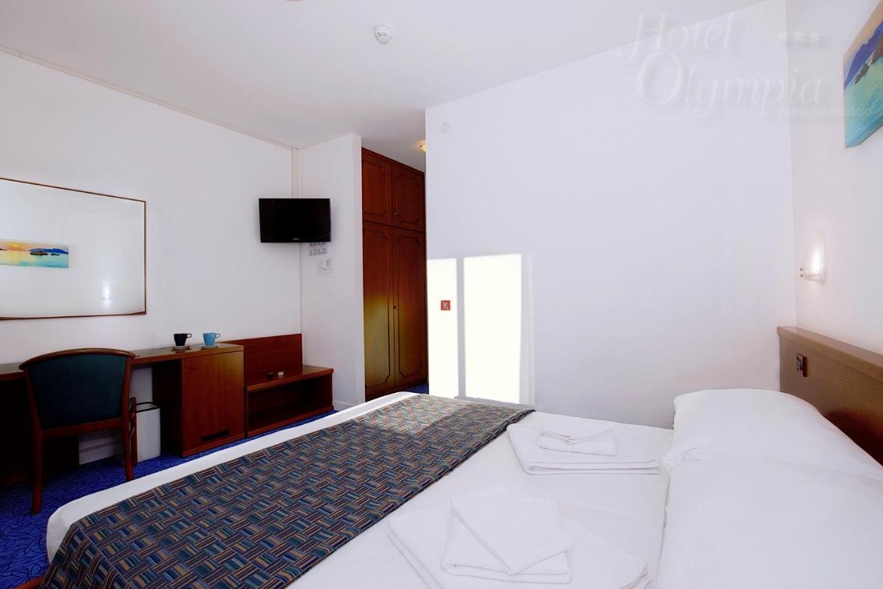 Hotel Olympia ลินญาโน ซับเบียโดโร ภายนอก รูปภาพ